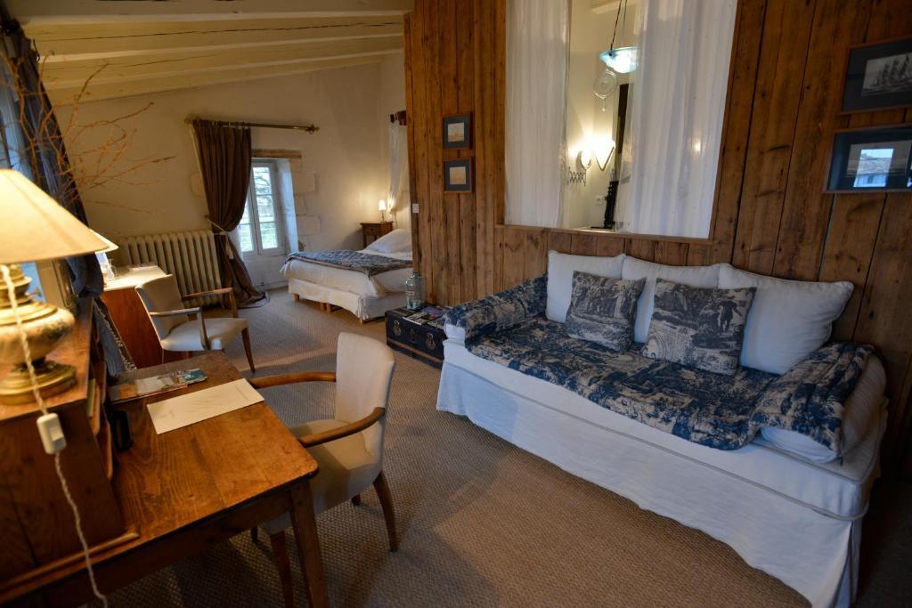 Le Corps De Garde Bed & Breakfast Saint-Martin-de-Ré Oda fotoğraf