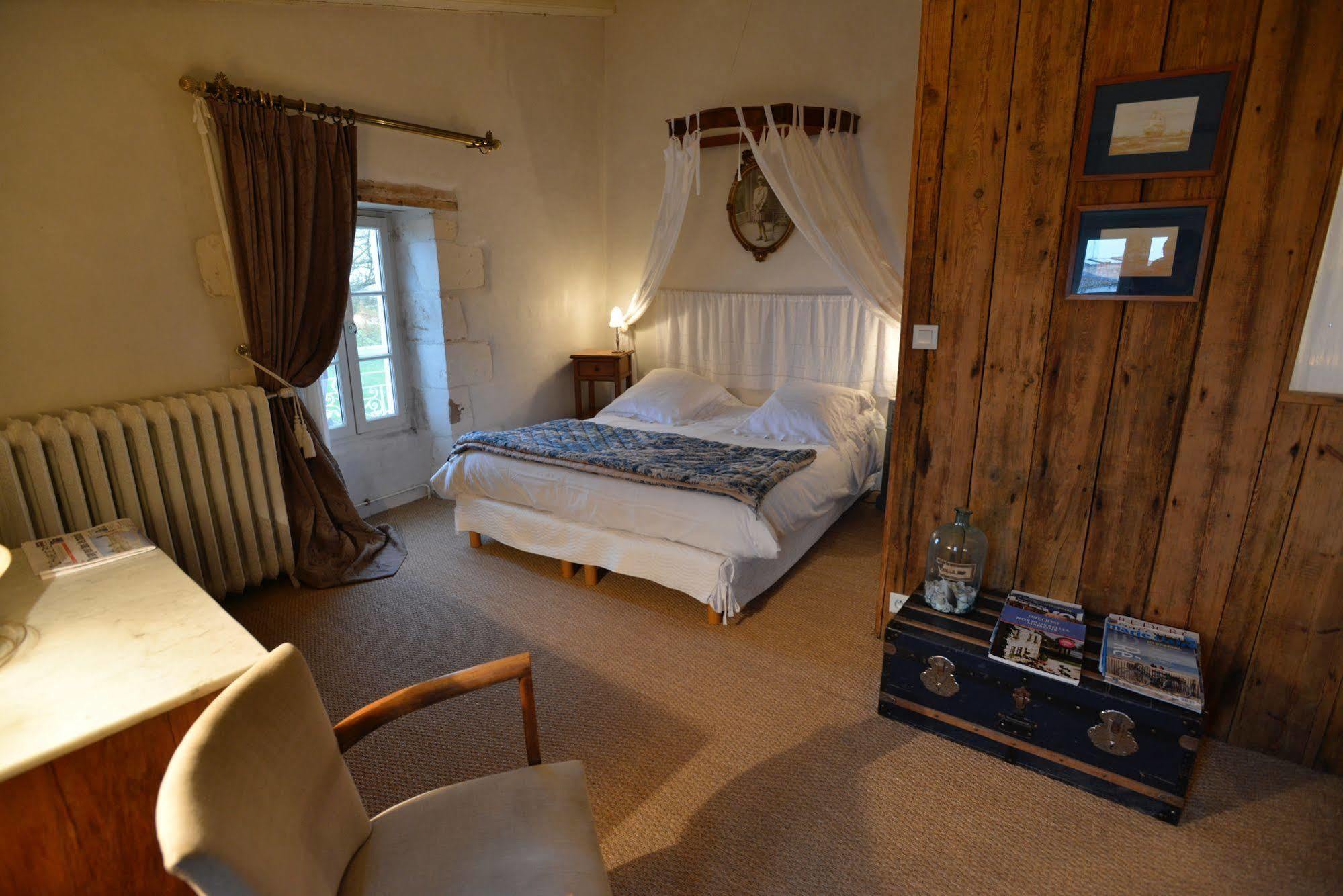 Le Corps De Garde Bed & Breakfast Saint-Martin-de-Ré Dış mekan fotoğraf